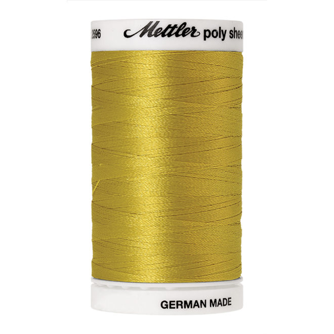 Amann Mettler Poly Sheen Light Brass glänzt durch den trilobalen Fadenquerschnitt besonders schön. Zum Sticken, Quilten, Nähen. 800m Spule