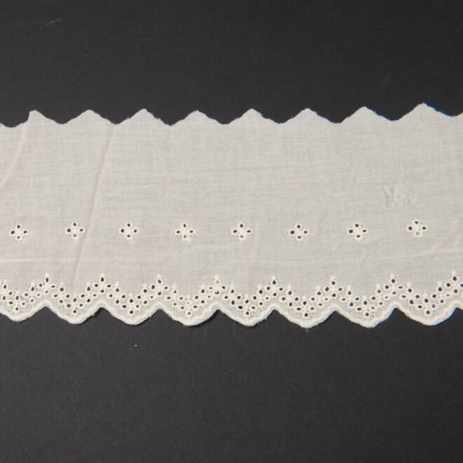 110mm Baumwollspitze ZickZack creme